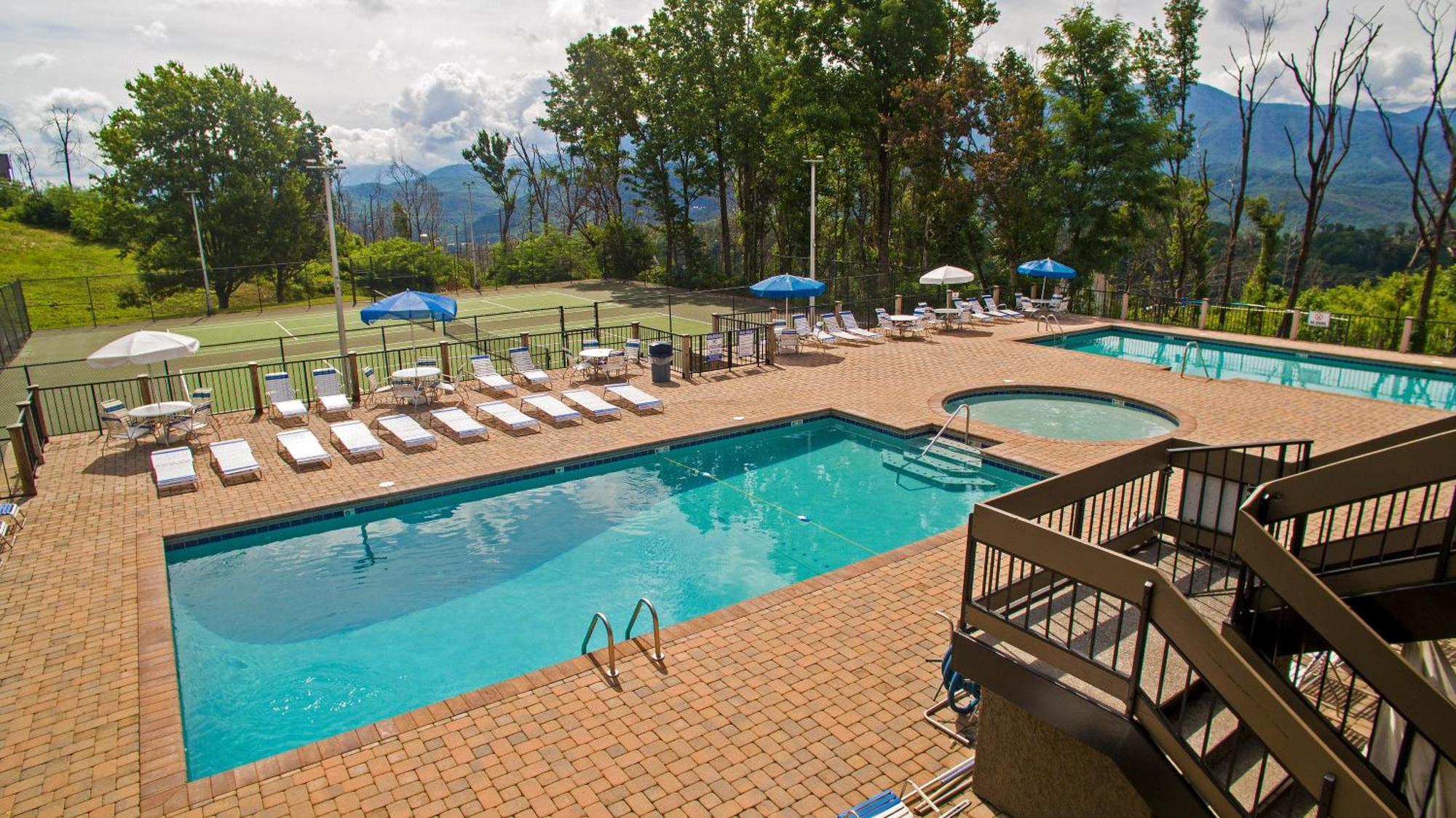 Serenity Heights, Amazing Views, Hot Tub Pool Access, 1089 Free Tickets Each Paid Day, Dollywood Gatlinburg Habitación foto