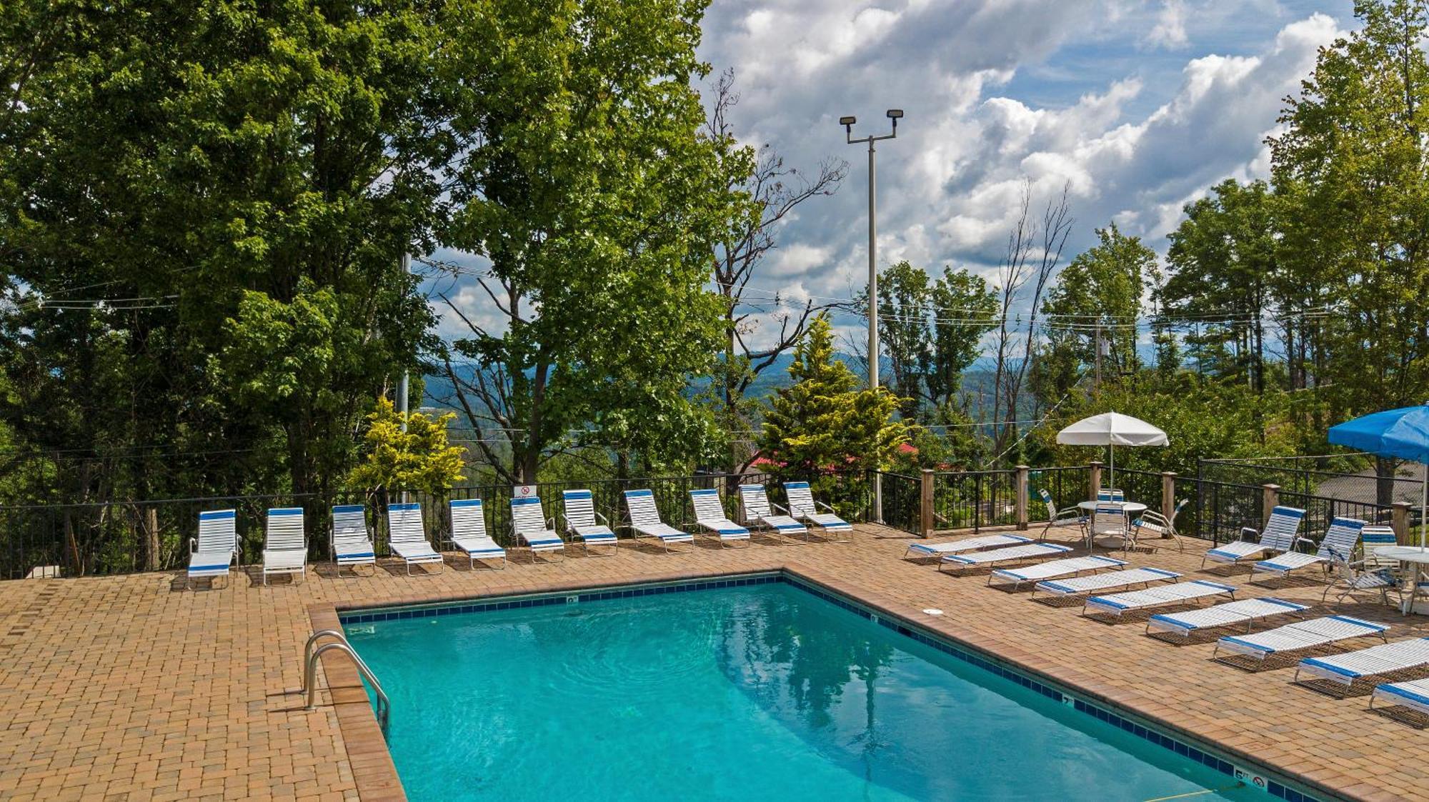 Serenity Heights, Amazing Views, Hot Tub Pool Access, 1089 Free Tickets Each Paid Day, Dollywood Gatlinburg Habitación foto