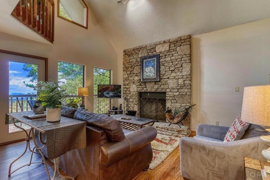 Serenity Heights, Amazing Views, Hot Tub Pool Access, 1089 Free Tickets Each Paid Day, Dollywood Gatlinburg Exterior foto
